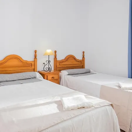 Torrecilla Beach Apartamento Cantares Daire Nerja